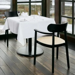 118 FV Armlehnstuhl mit Rohrgeflecht