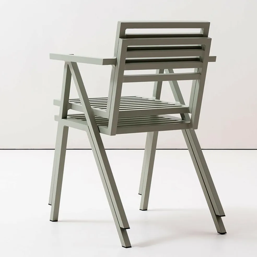 19 Outdoors Armlehnstuhl stapelbar