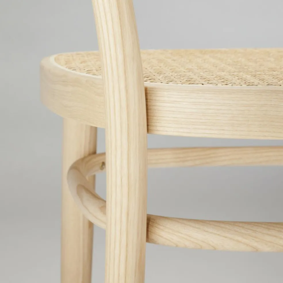 215 R Bugholzstuhl mit Rohrgeflecht