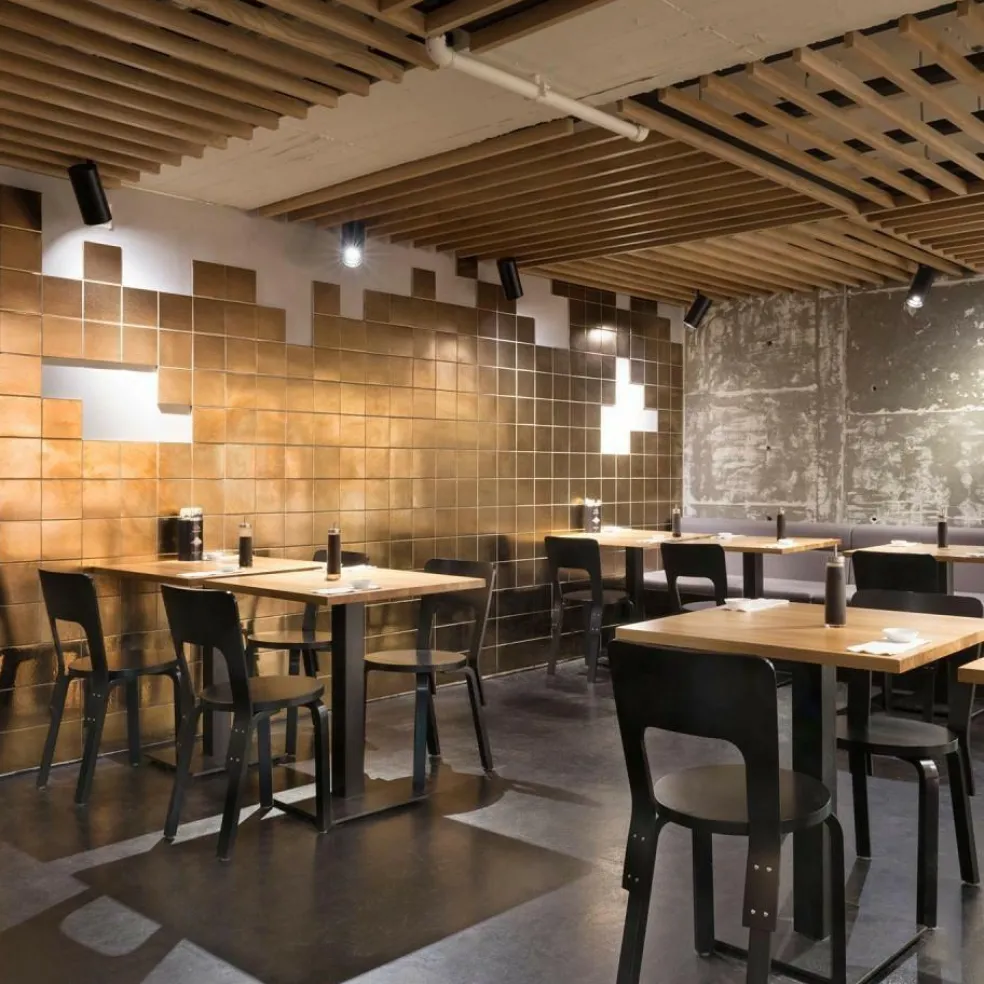 66 Stuhl Gestell lackiert