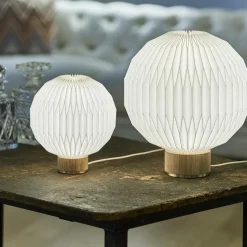 375 Tischleuchte mit Papierschirm