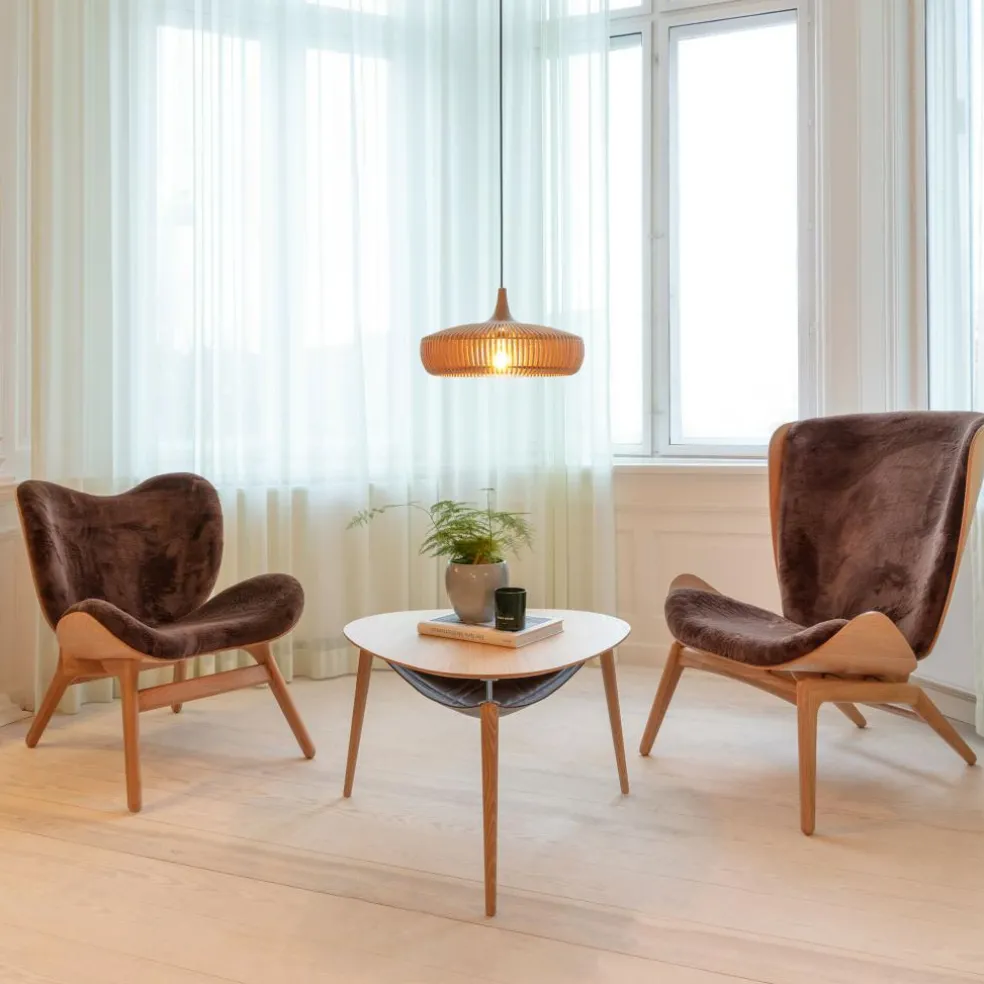 A Conversation Piece Sessel