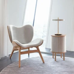 A Conversation Piece Sessel