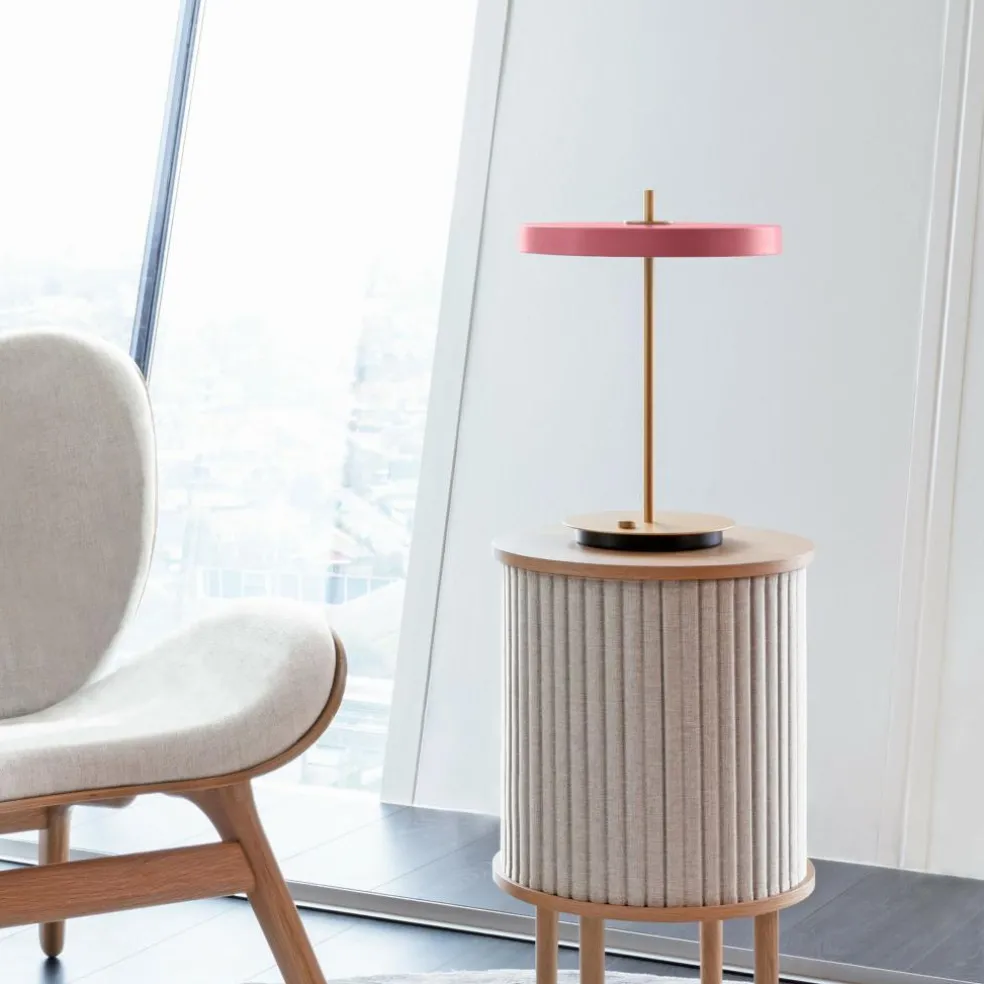 A Conversation Piece Sessel