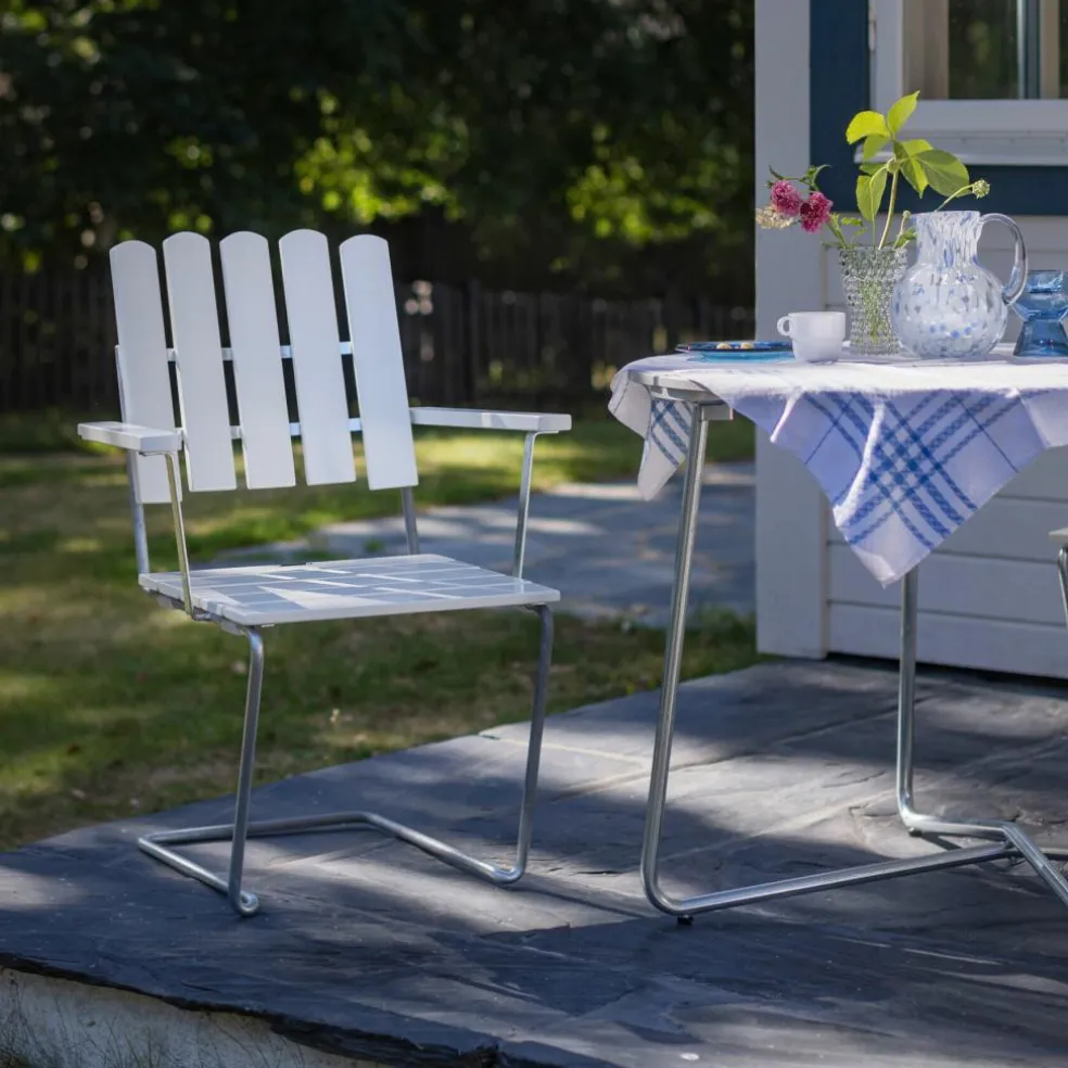 A2 Gartenarmlehnstuhl Eiche