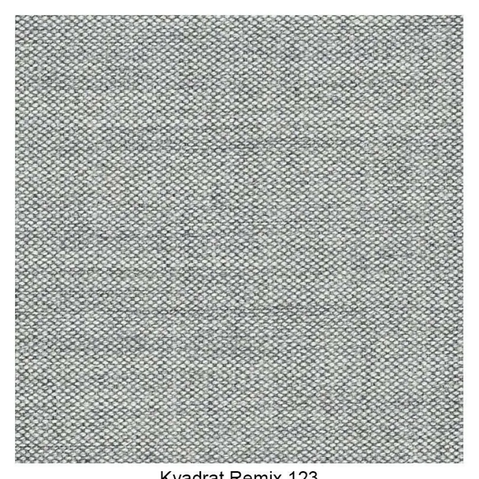 AAC 23 Armlehnstuhl gepolstert Gestell Eiche matt lackiert