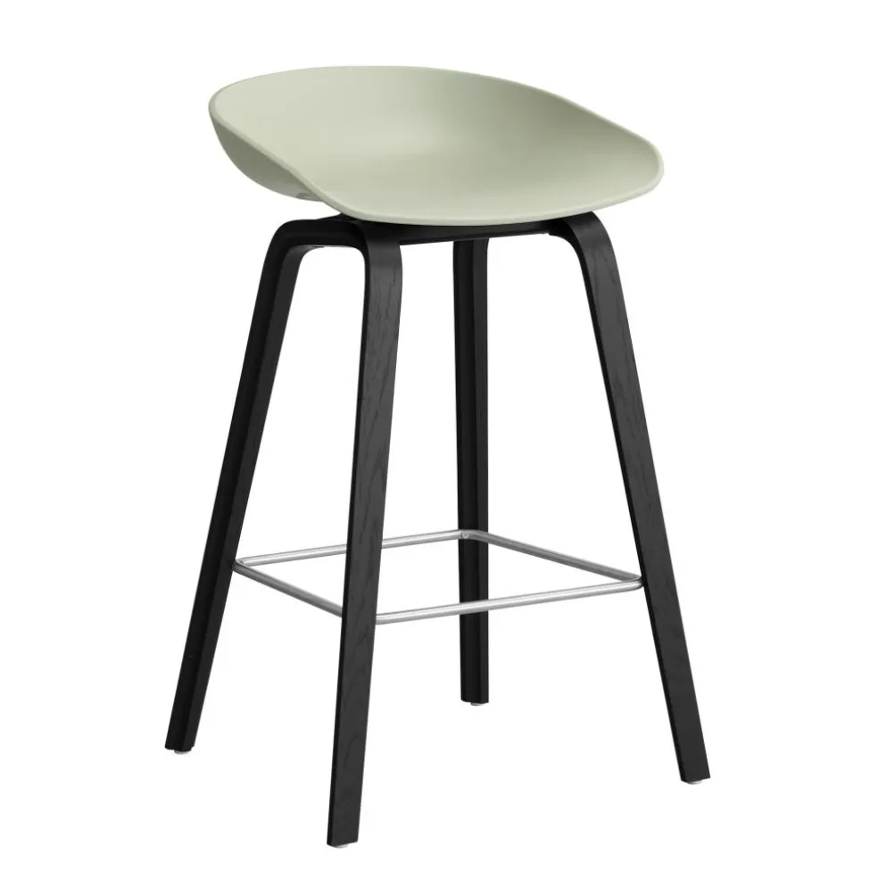 AAS 32 2.0 Barhocker niedrig Eiche schwarz lackiert