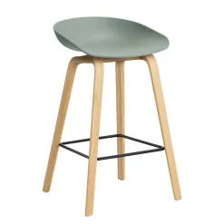 AAS 32 2.0 Barhocker niedrig Eiche lackiert