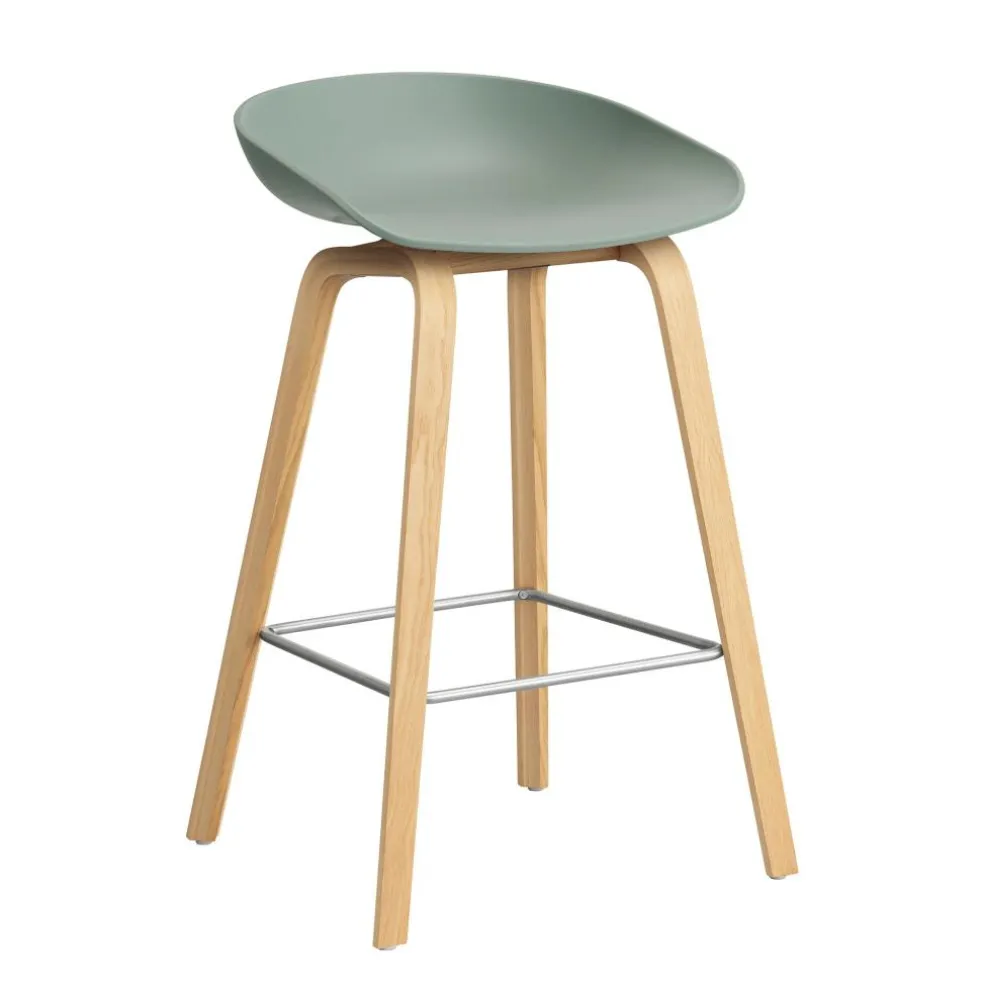 AAS 32 2.0 Barhocker niedrig Eiche lackiert