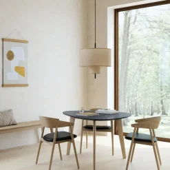 AC2 Armlehnstuhl Leder Gestell Eiche