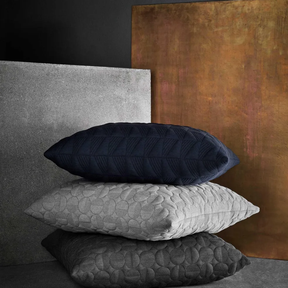 AJ Kissen Vertigo 50x50cm