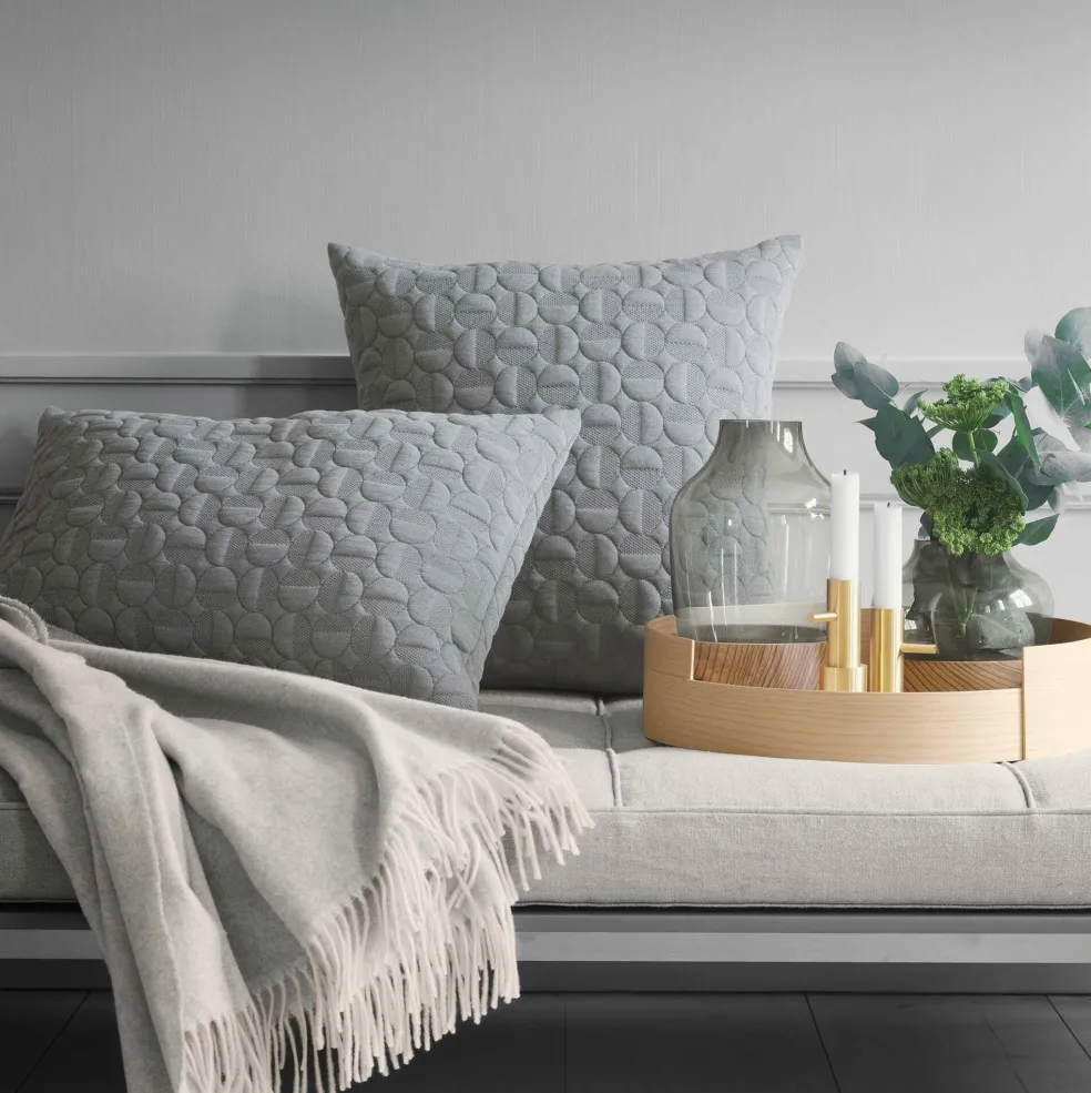 AJ Kissen Vertigo 60x40cm