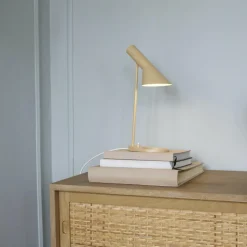 AJ Mini Tischleuchte