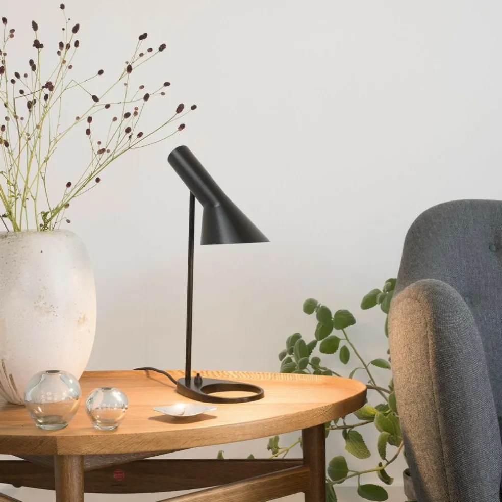 AJ Mini Tischleuchte