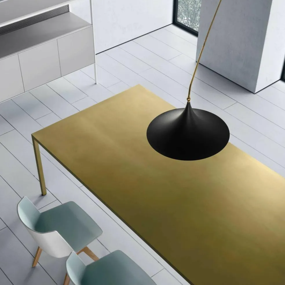 Aïku Stuhl mit Beinen aus Eiche