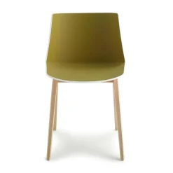 Aïku Stuhl mit Beinen aus Eiche