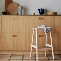 Angle Barhocker 65cm