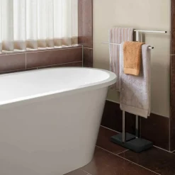 Arto Badetuch dünne Streifen 140x70cm