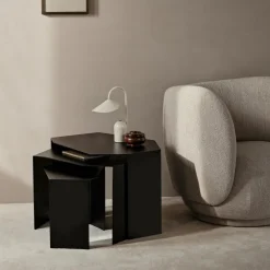 Arum Portable Tischleuchte mit Akku