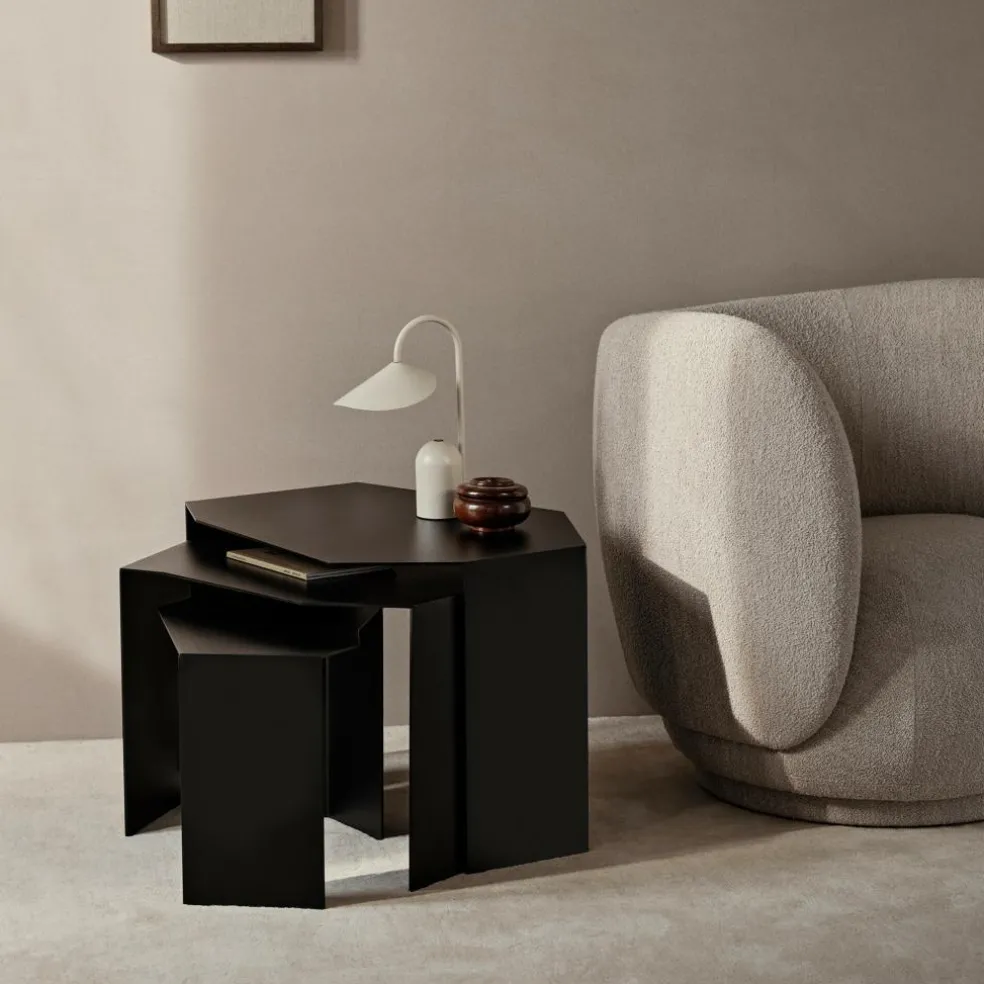 Arum Portable Tischleuchte mit Akku