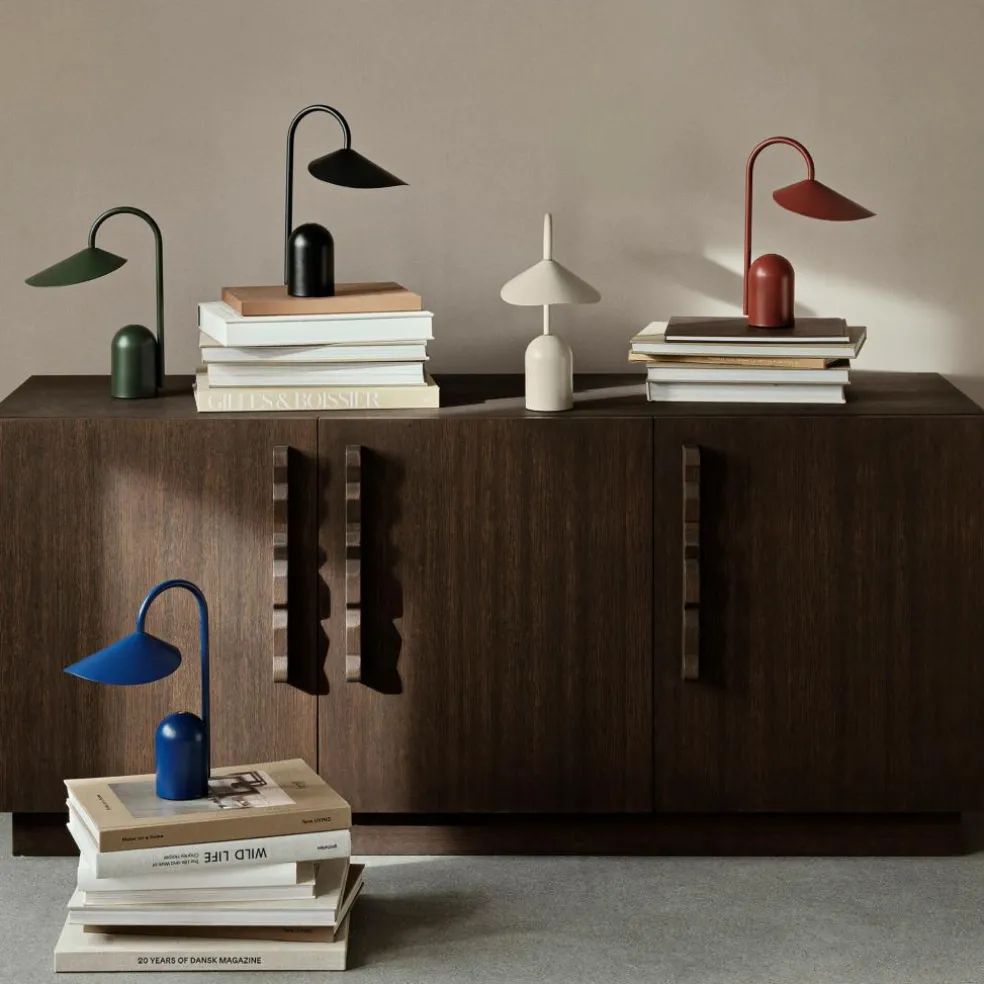 Arum Portable Tischleuchte mit Akku