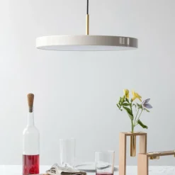 Asteria LED Pendelleuchte Messing