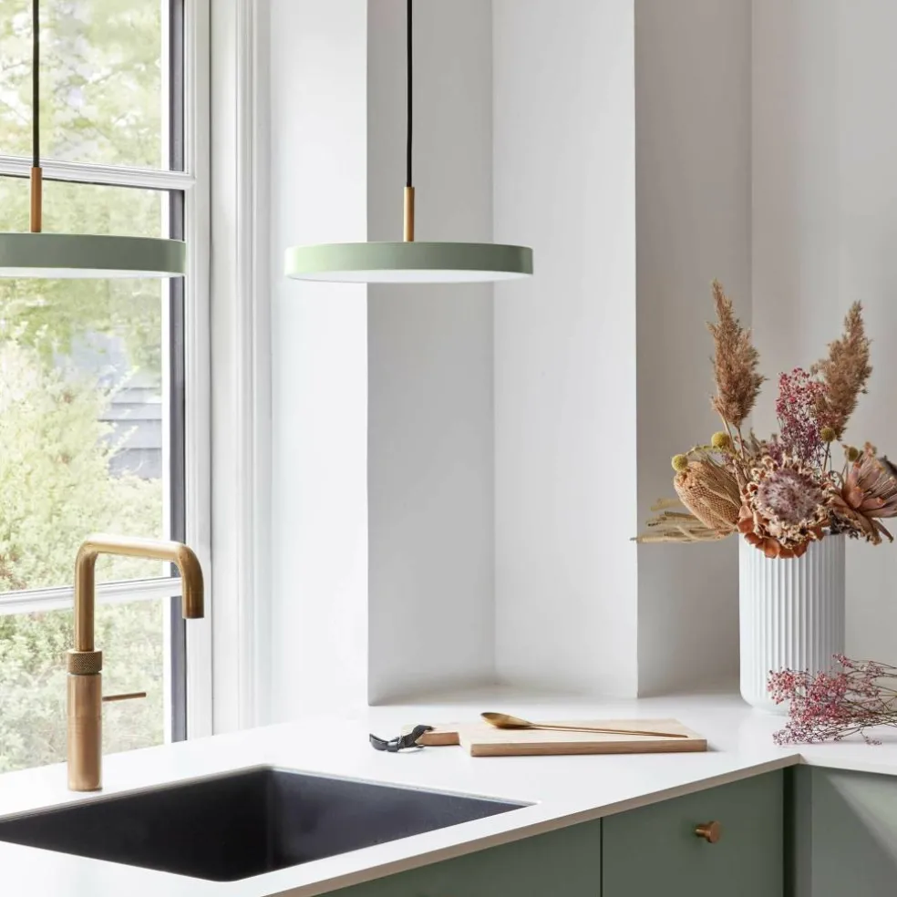 Asteria Mini LED Pendelleuchte Messing