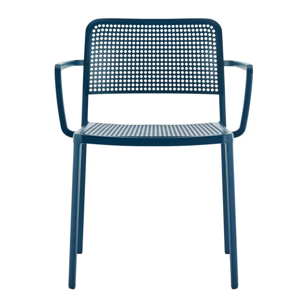 Audrey Gartenarmlehnstuhl