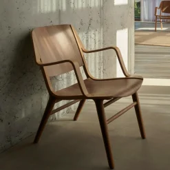 AX HM11 Lounge Chair mit Armlehnen