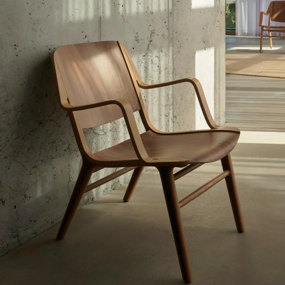 AX HM11 Lounge Chair mit Armlehnen