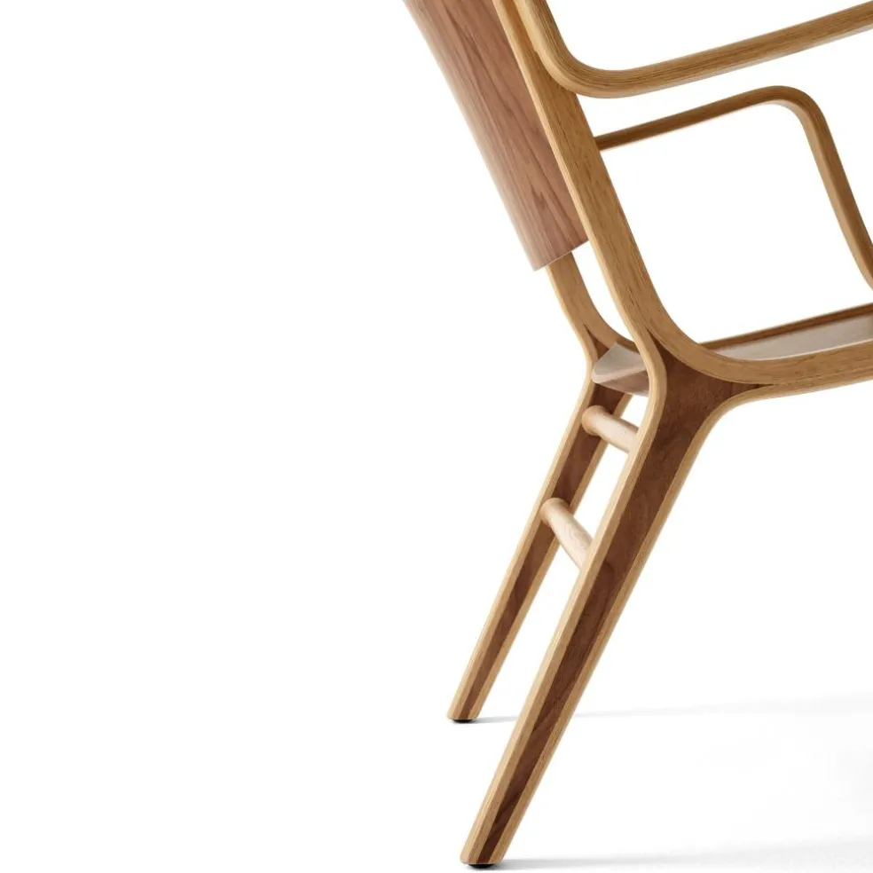 AX HM11 Lounge Chair mit Armlehnen