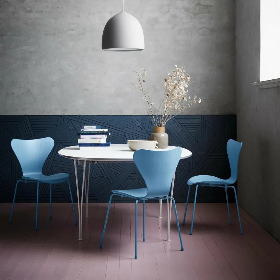 B611 Super-elliptischer Tisch 135x90x72cm