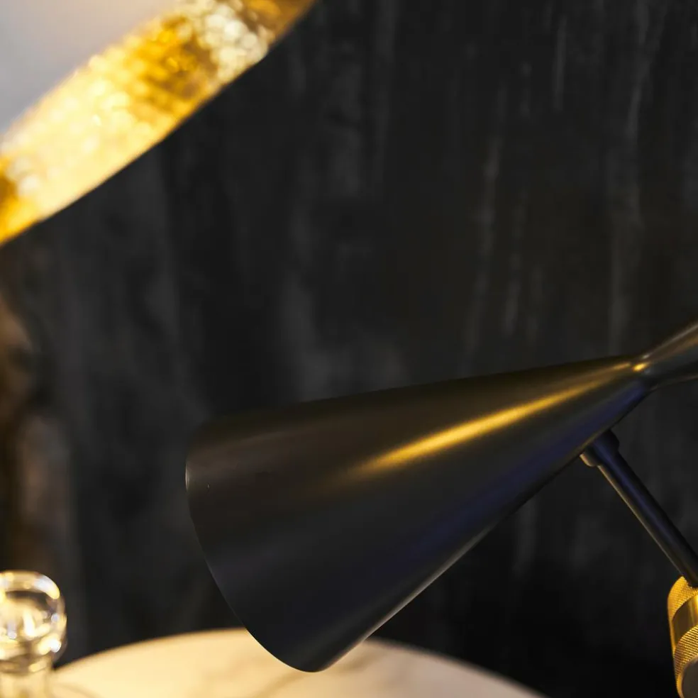 Beat LED Stehleuchte