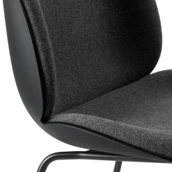 Beetle Schalenstuhl Frontpolsterung Gestell konisch