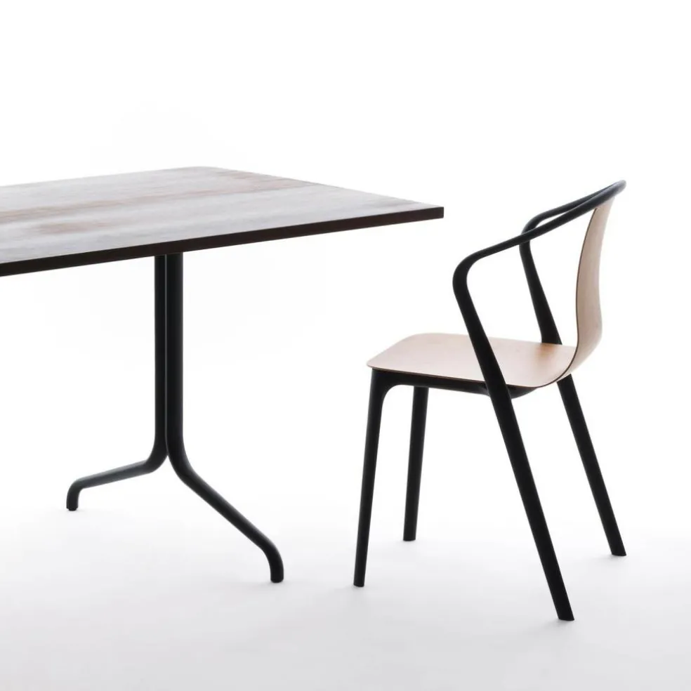 Belleville Armlehnstuhl Holz