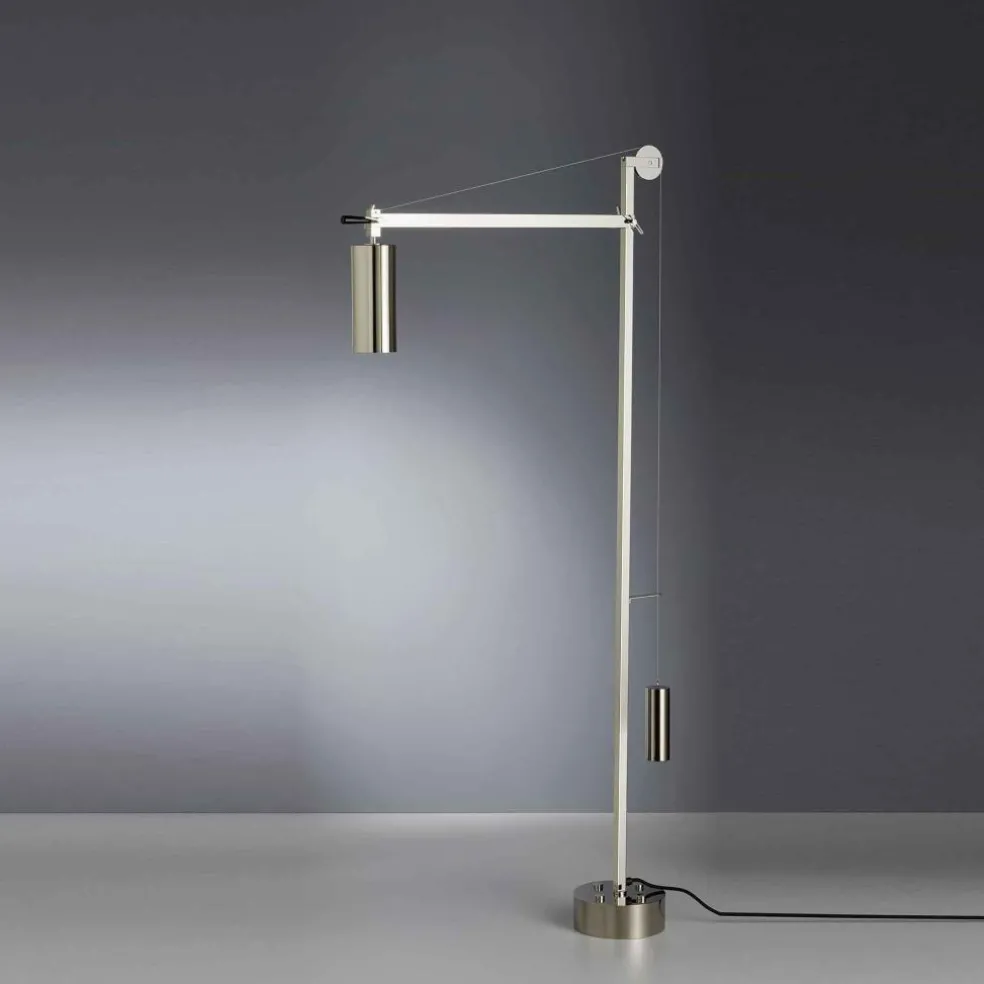 BH 23 Bauhaus Stehleuchte mit Gegengewicht