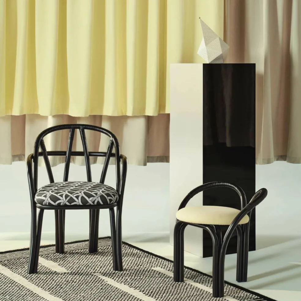 Bistra Armlehnstuhl Gestell Ebenholz