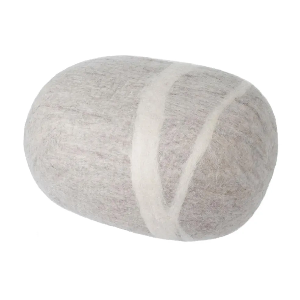 Béla Kieselstein Pouf