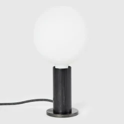 Blackened Oak Knuckle Tischleuchte mit Sphere IV Dim To Warm