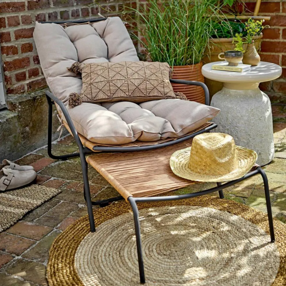 Boel Liegestuhl mit Hocker