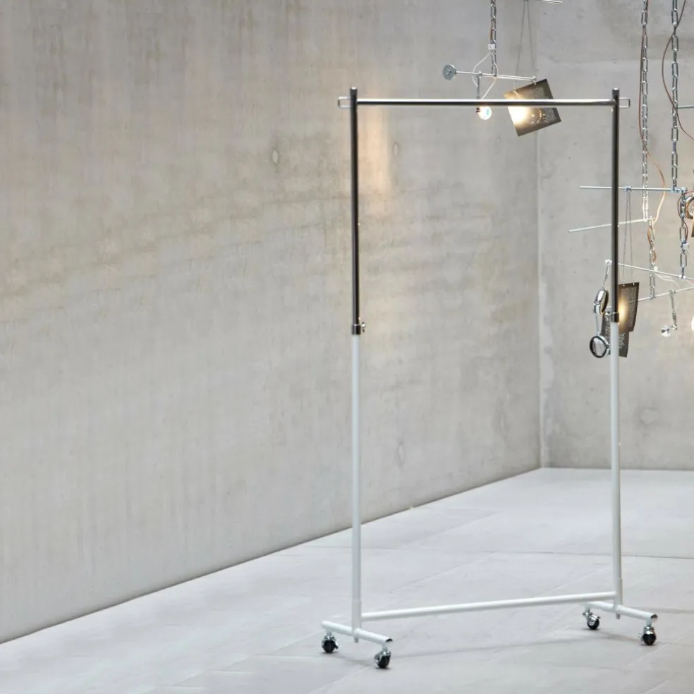 Boston Kleiderständer mit Rollen