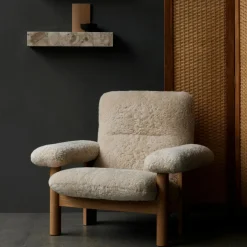 Brasilia Lounge Chair Schaffell