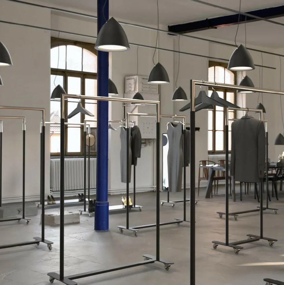 Bukto Kleiderständer mit Rollen 103,8x45x156cm