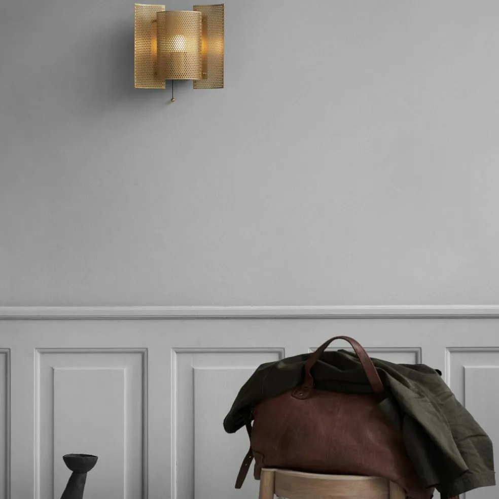 Butterfly Wandleuchte perforiert