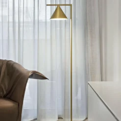 Captain Flint LED Stehleuchte