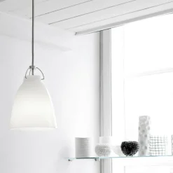 Caravaggio™ Pendelleuchte Opalglas