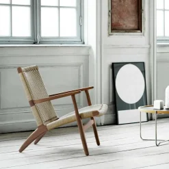 CH25 Sessel Gestell Walnuss