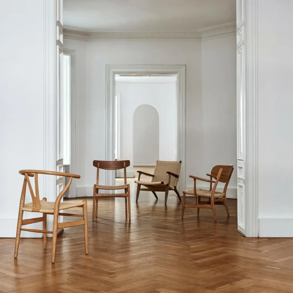 CH25 Sessel Gestell Walnuss