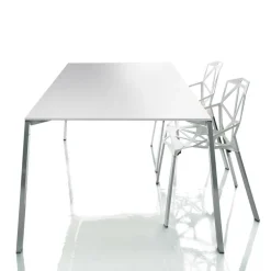 Chair One Stuhl stapelbar