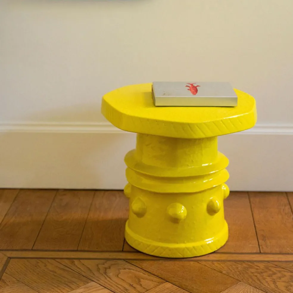 Clara 08 Beistelltisch